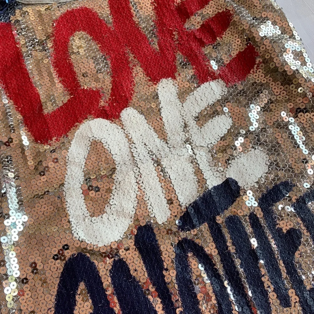 Justice Girls “Love One Another” Sequin Silver Blue Red Tank Shirt Size 12‎